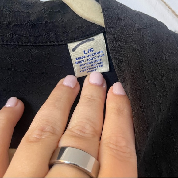 Tommy Bahama Original Fit I Say Merlot Black Short Sleeve Shirt 100% Silk Large - Picture 5 of 6